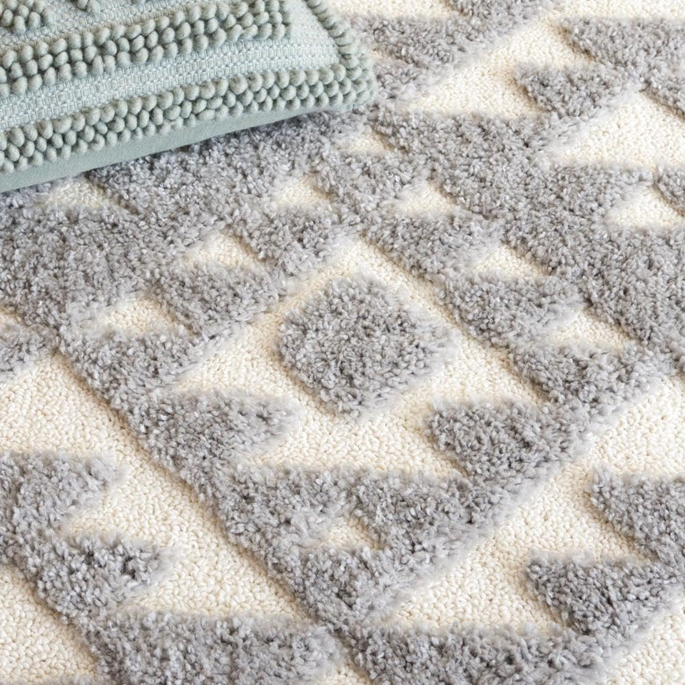 SAFAVIEH Area Rug 8x10 - Moroccan Tassel Shag Collection - Large - Ivory & Brown, Boho Design, Non-Shedding & Easy Cleaning, Plush Pile, Ideal for Living Room, Bedroom, Dining Space (MTS688A)