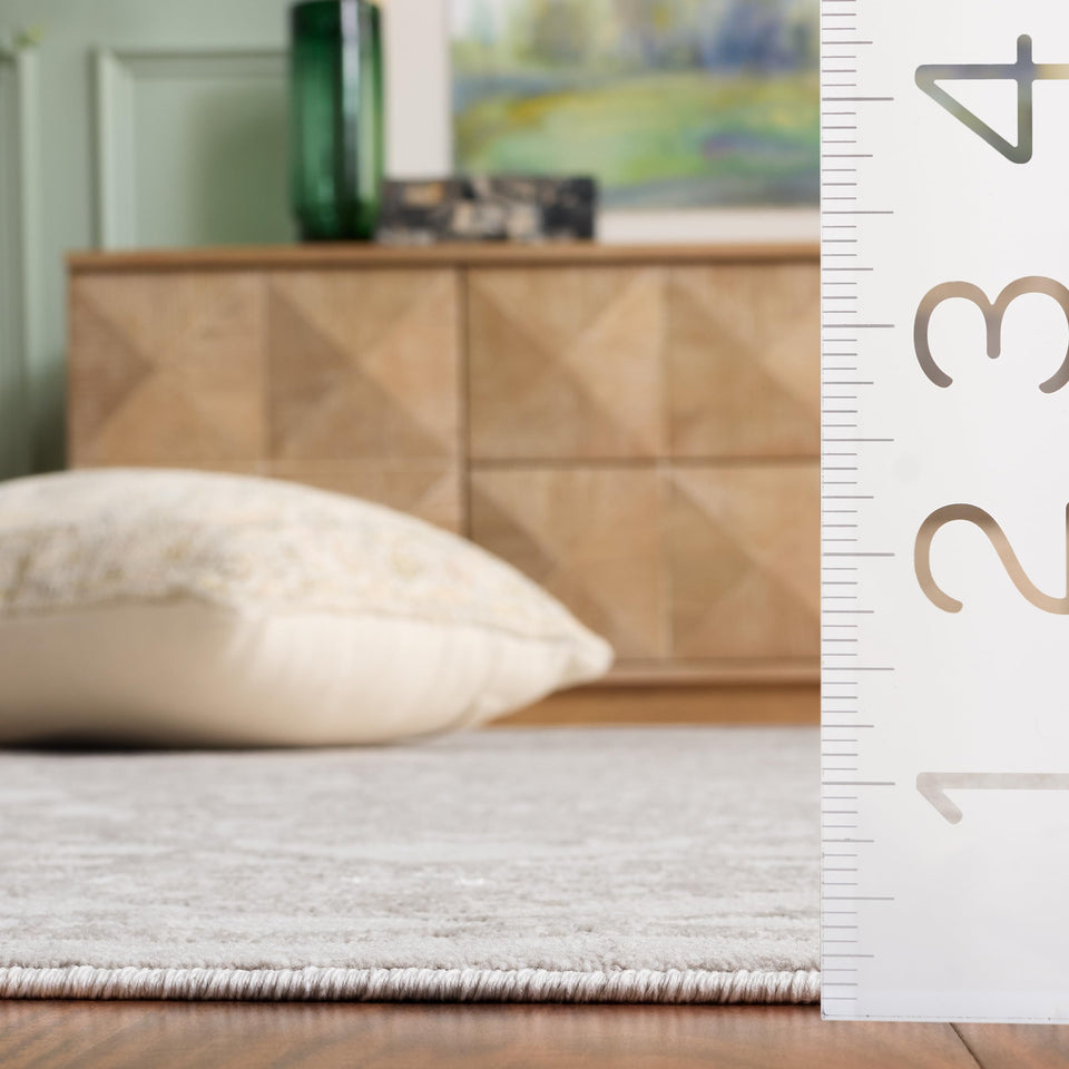 SAFAVIEH Area Rug 9x12 - Reflection Collection - Large - Cream & Ivory, Non-Shedding & Easy Cleaning, Ideal for Living Room, Bedroom, Dining Space (RFT665D)