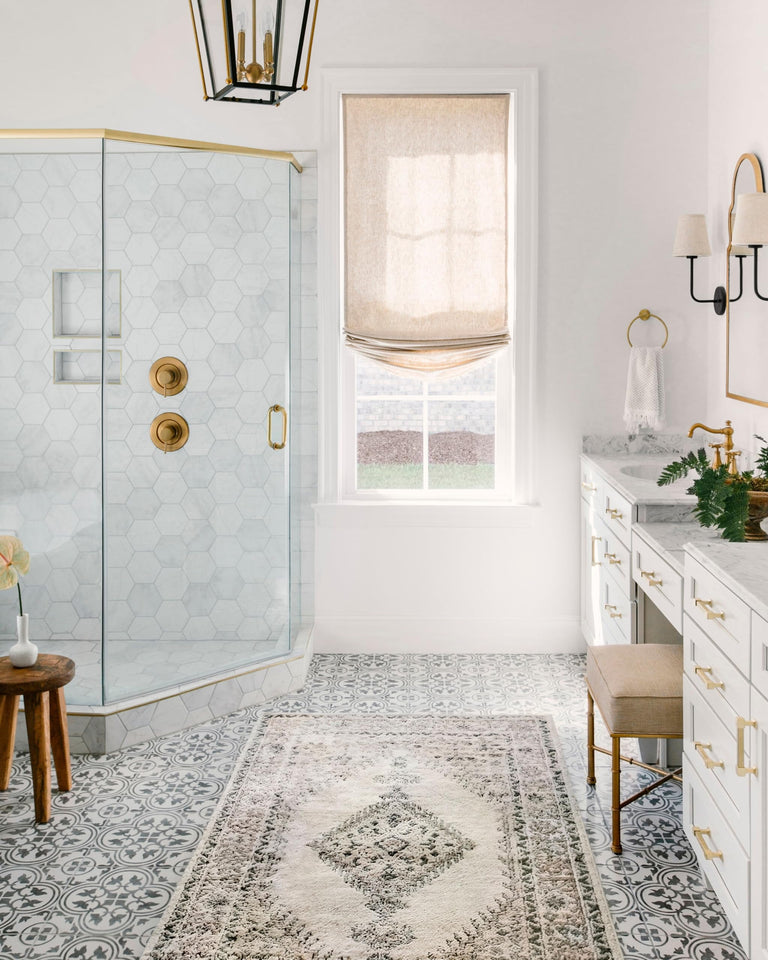 Loloi Teagan Collection TEA-03 Ivory/Sand 9'-9" x 13'-6" Area Rug, Large, Soft Neutral Rug, High-Traffic for Living Room, Bedroom, Home Office, Dining Area