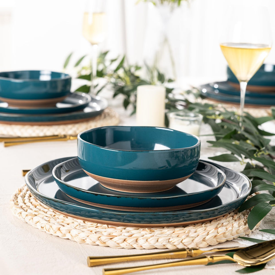 AmorArc Ceramic Dinnerware Sets for 8, 24 Pieces Handpainted Plates and Bowls Set with Rustic Terracotta Underside, Scratch Resistant Stoneware Dishes Set, Dishwasher & Microwave Safe, Light Beige