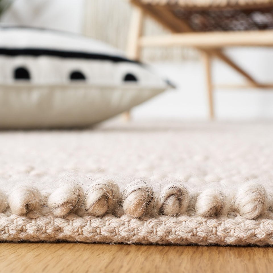 SAFAVIEH Area Rug 8x10 - Natura Collection - Large - Beige & Ivory, Handmade Wool Blend, Textured Design, Ideal for Living Room, Bedroom, Dining Space (NAT425B)