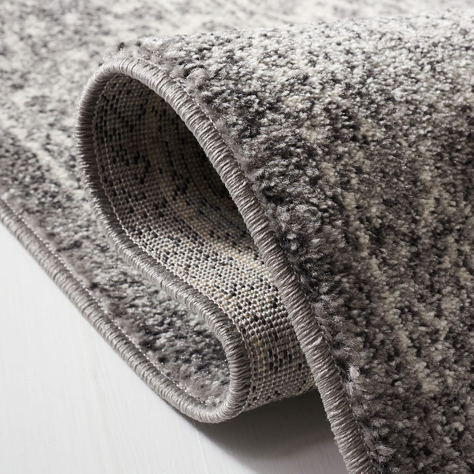 SAFAVIEH Evoke Collection Area Rug - 9' x 12', Ivory & Taupe, Oriental Distressed Design, Non-Shedding & Easy Care, Ideal for High Traffic Areas in Living Room, Bedroom (EVK256E)