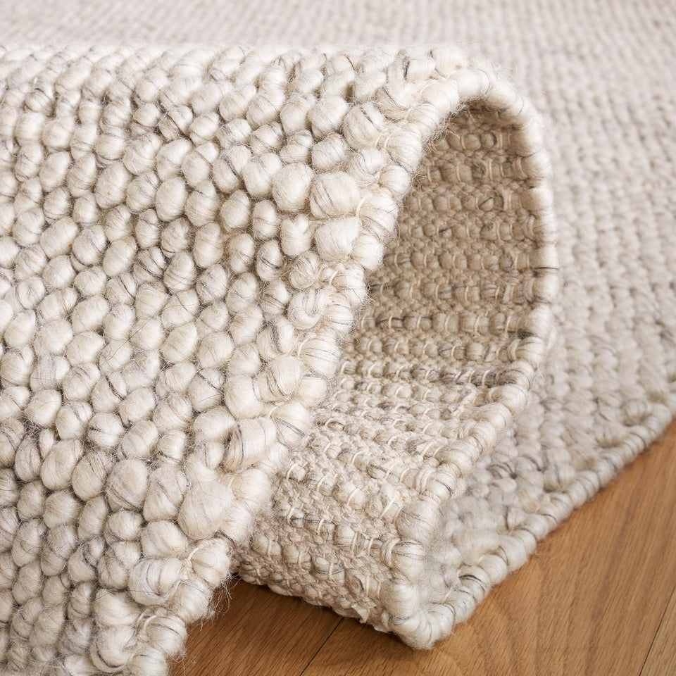 SAFAVIEH Area Rug 8x10 - Natura Collection - Large - Beige & Ivory, Handmade Wool Blend, Textured Design, Ideal for Living Room, Bedroom, Dining Space (NAT425B)