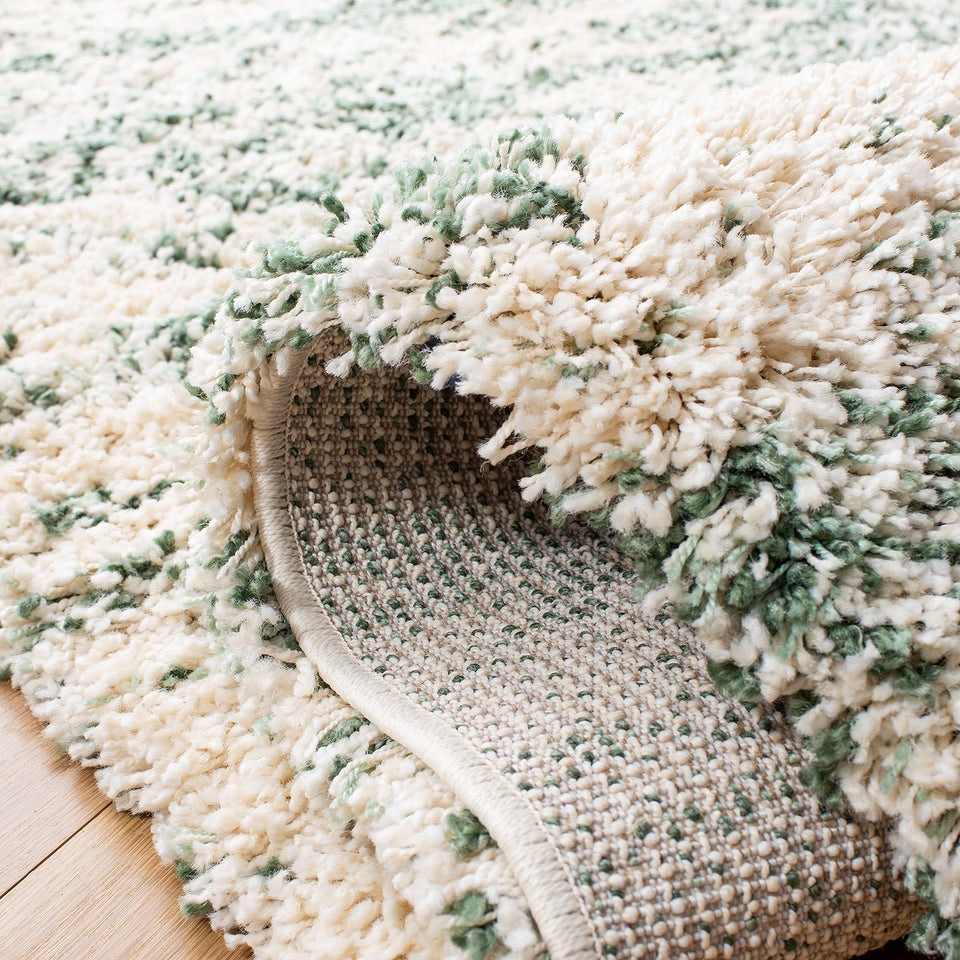 SAFAVIEH Area Rug 8x10 - Hudson Shag Collection - Large - Ivory & Beige, Non-Shedding & Easy Cleaning, Ultra Plush Thick Pile, Ideal for Living Room, Bedroom, Dining Space (SGH206B)