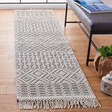 SAFAVIEH Area Rug 8x10 - Natura Collection - Large - Ivory, Handmade Wool, Moroccan Boho Fringe Design, Ideal for Living Room, Bedroom, Dining Space (NAT852B)