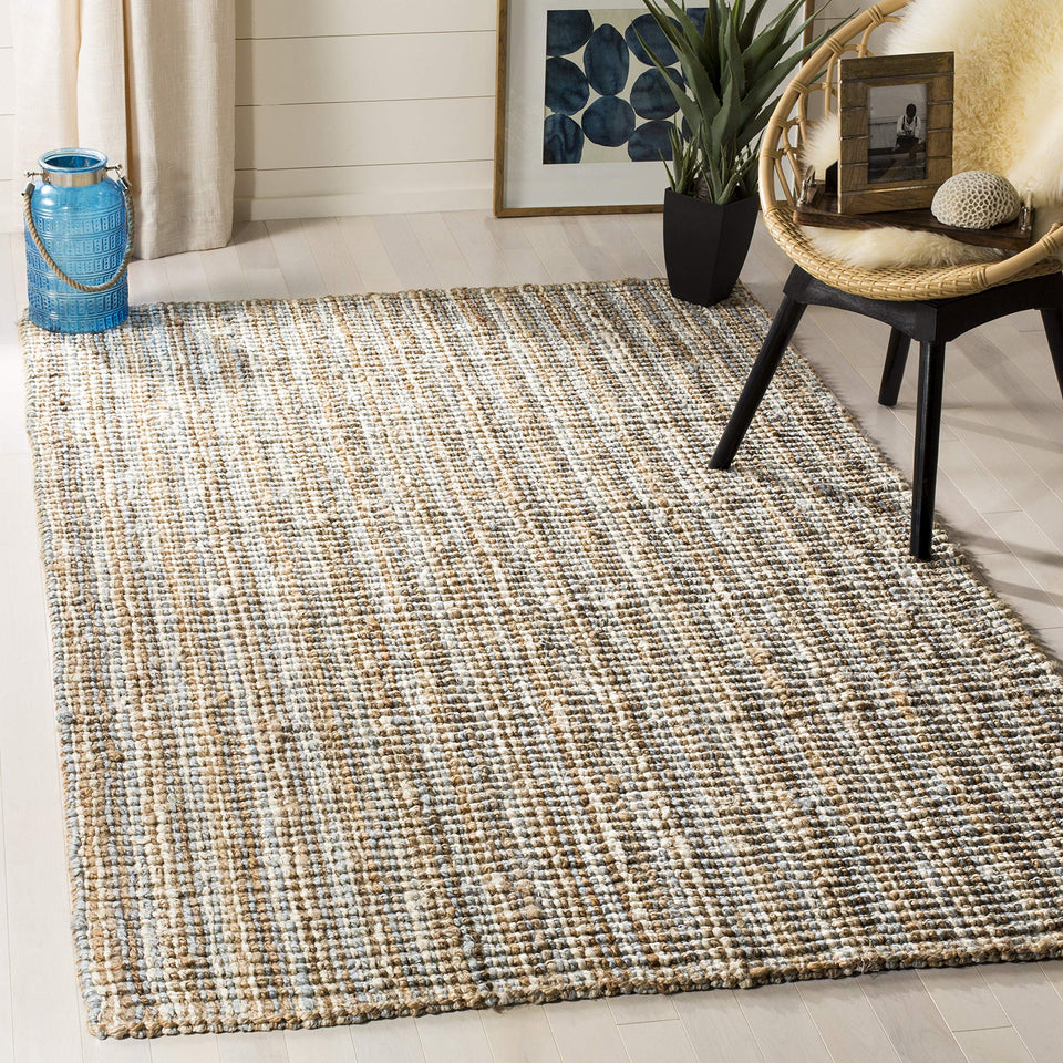 SAFAVIEH Area Rug 9x12 - Natural Fiber Collection - Large - Natural Brown, Handmade Jute, Farmhouse Style, Chunky Textured Thick Pile (NF447A)