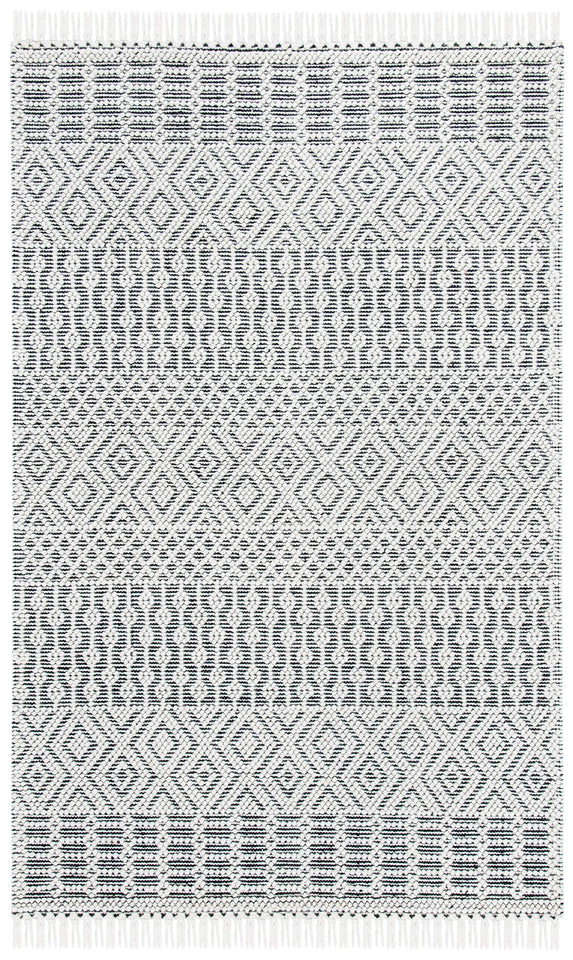 SAFAVIEH Area Rug 8x10 - Natura Collection - Large - Ivory, Handmade Wool, Moroccan Boho Fringe Design, Ideal for Living Room, Bedroom, Dining Space (NAT852B)
