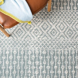 SAFAVIEH Area Rug 8x10 - Natura Collection - Large - Ivory, Handmade Wool, Moroccan Boho Fringe Design, Ideal for Living Room, Bedroom, Dining Space (NAT852B)