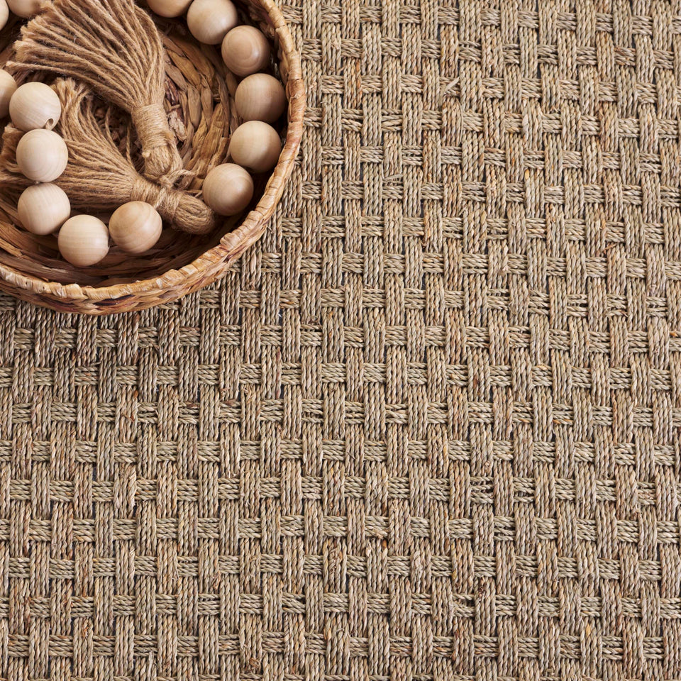 SAFAVIEH Area Rug 8x10 - Natural Fiber Collection - Large - Natural & Beige, Seagrass, Basketweave Pattern (NF114A)